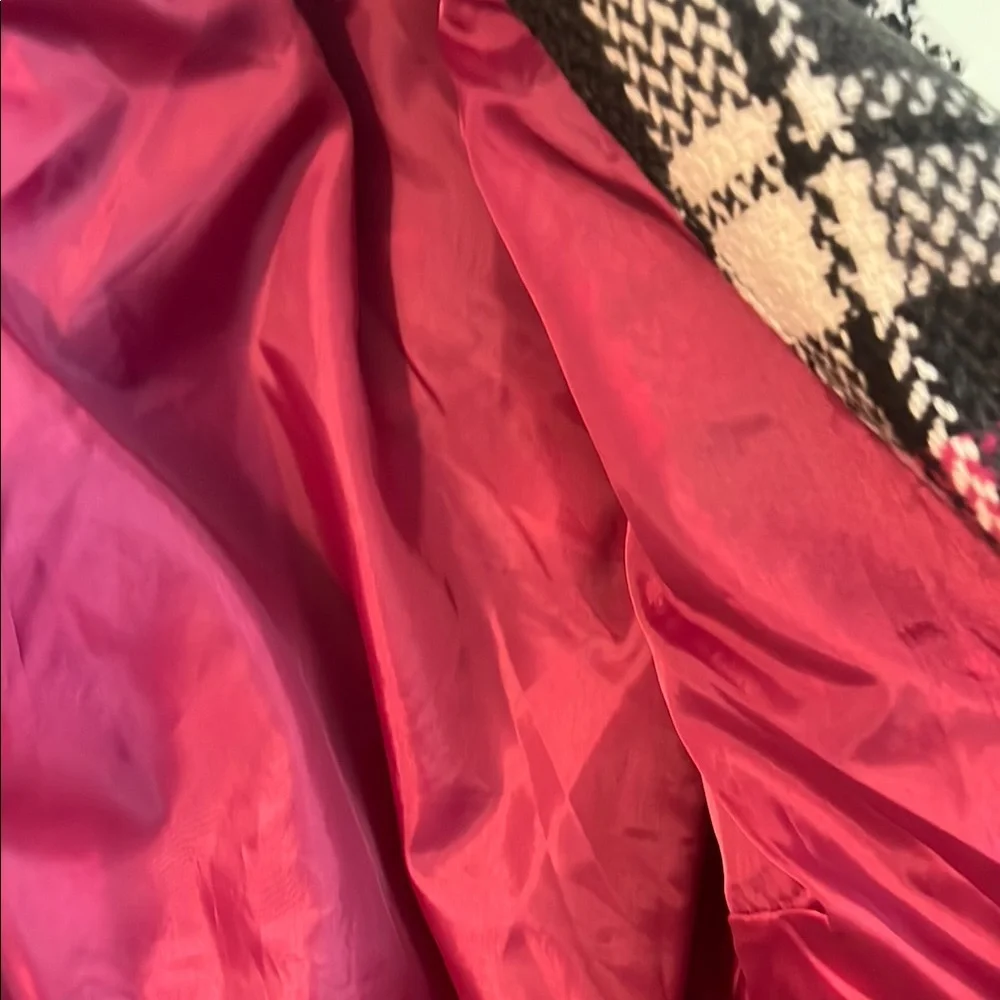 Dollhouse Black and Pink Pea Coat Timeless Elegance - Picture 4 of 12